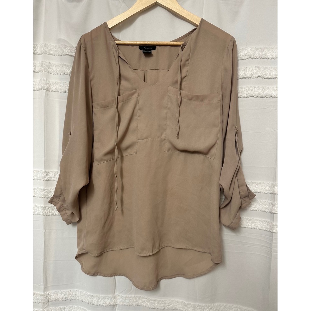 Timing Tan Roll Tab Sleeve V-Neck Blouse Top WN2425AL06 Womens Medium